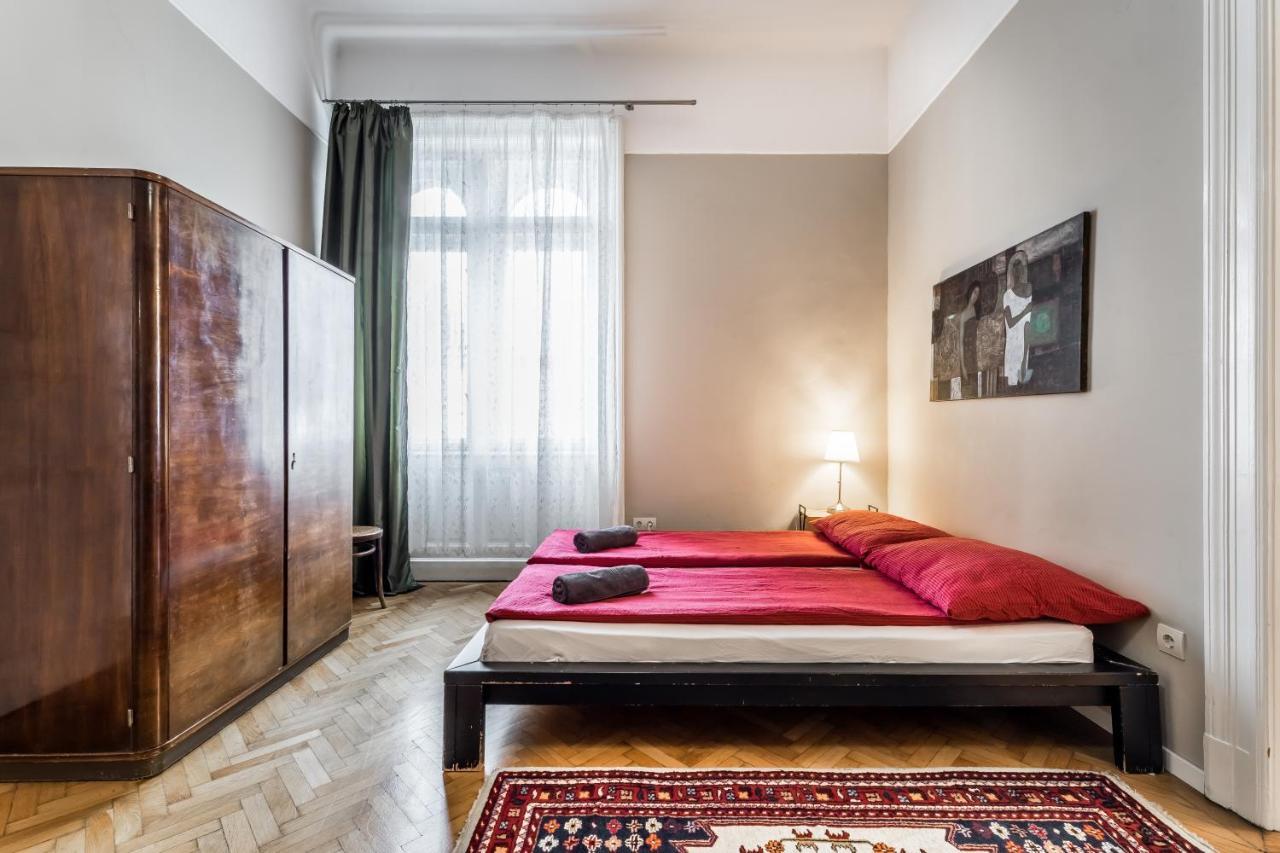 Berta - 4 Bedrooms, 3 Baths 布达佩斯 外观 照片